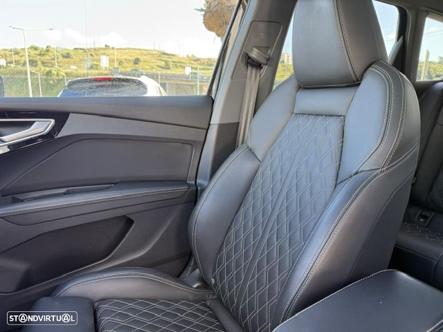 Audi Q4 e-tron 40 - 2