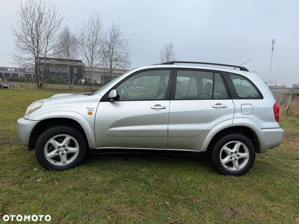 Toyota RAV4 2.0 D-4D Sol - 6