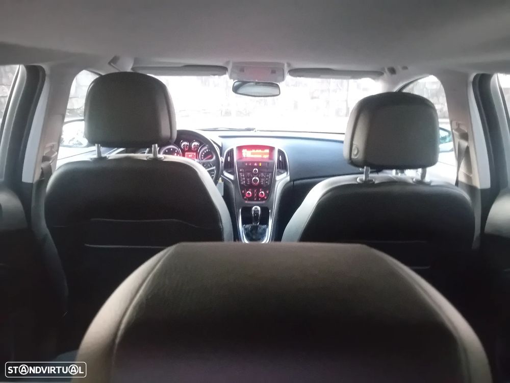 Opel Astra Caravan 1.7 CDTi Cosmo Plus - 6