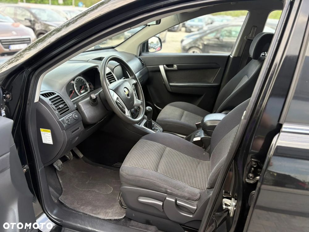 Chevrolet Captiva 2.4 4WD 7 Sitzer LT - 20