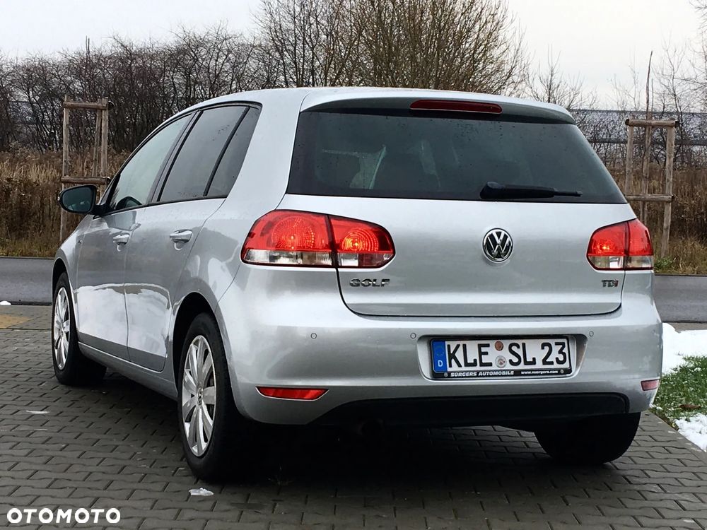 Volkswagen Golf 1.6 TDI DPF BlueMotion Technology MATCH - 5