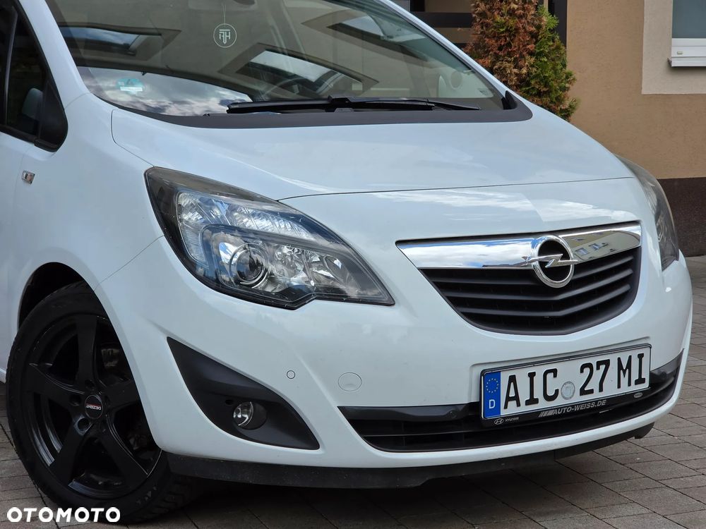 Opel Meriva 1.4 T Cosmo - 14