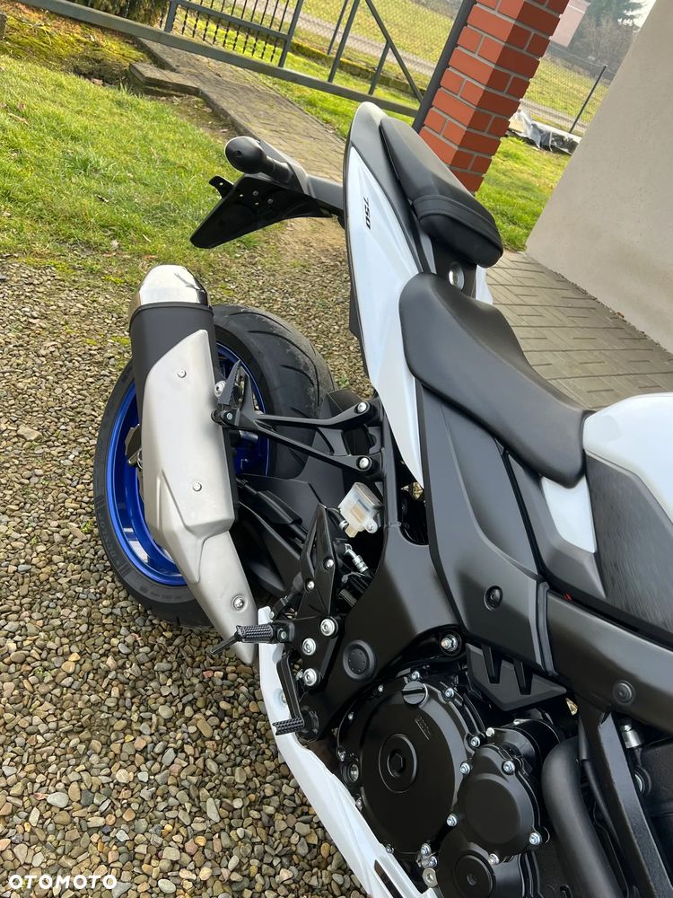 Suzuki GSX - 8