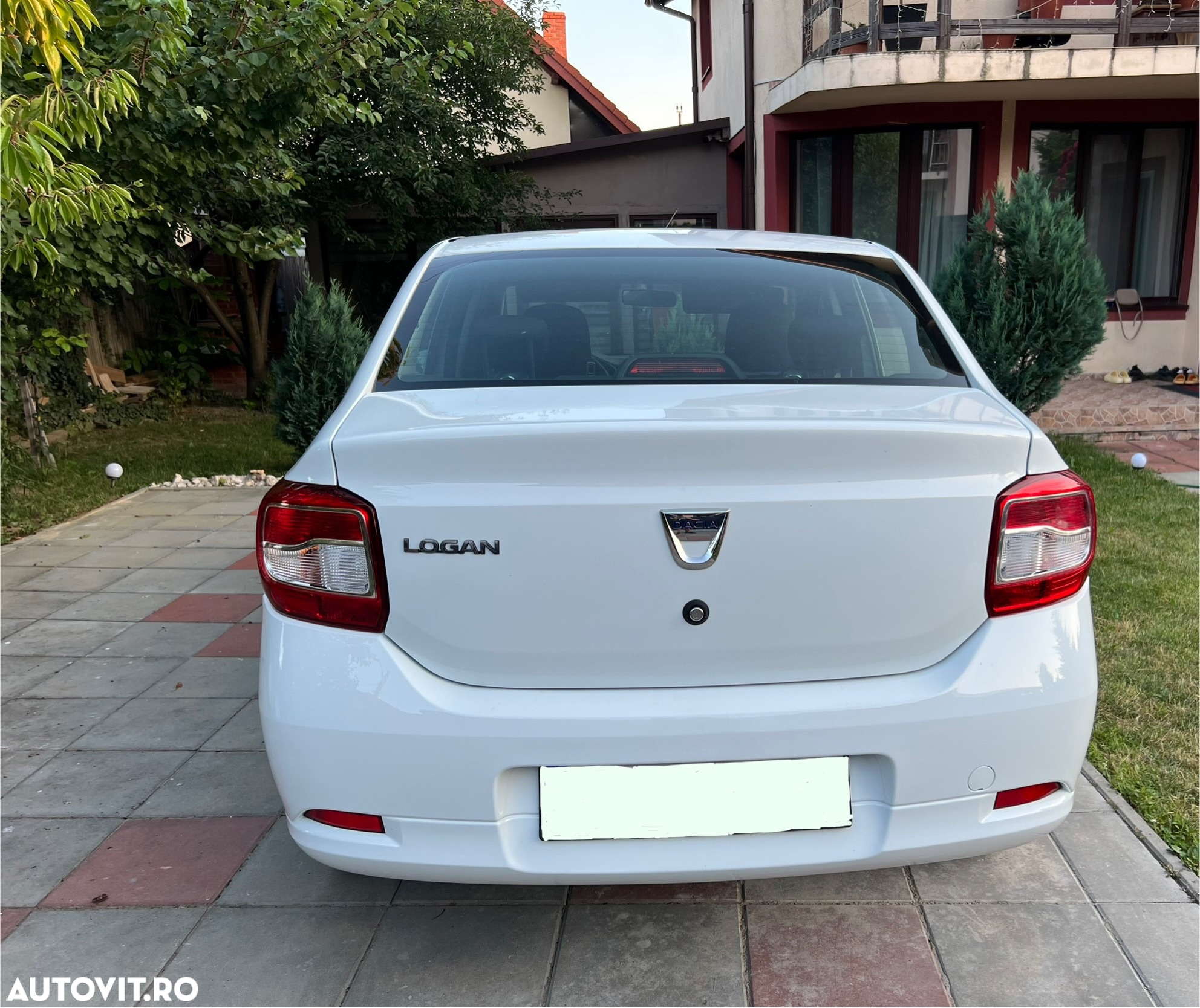 Dacia Logan MCV 1.2 73 CP Laureate - 4