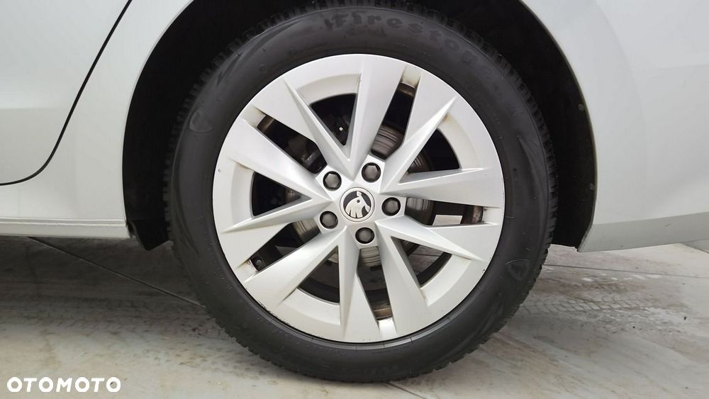 Skoda Octavia 1.5 TSI ACT Ambition - 23