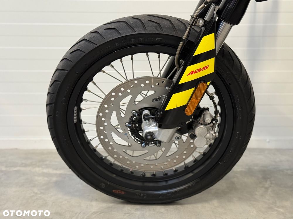Aprilia SX - 25