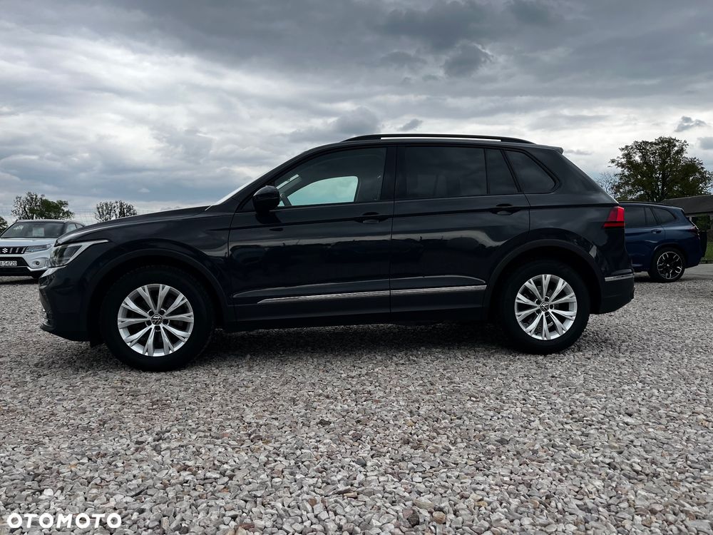 Volkswagen Tiguan - 2