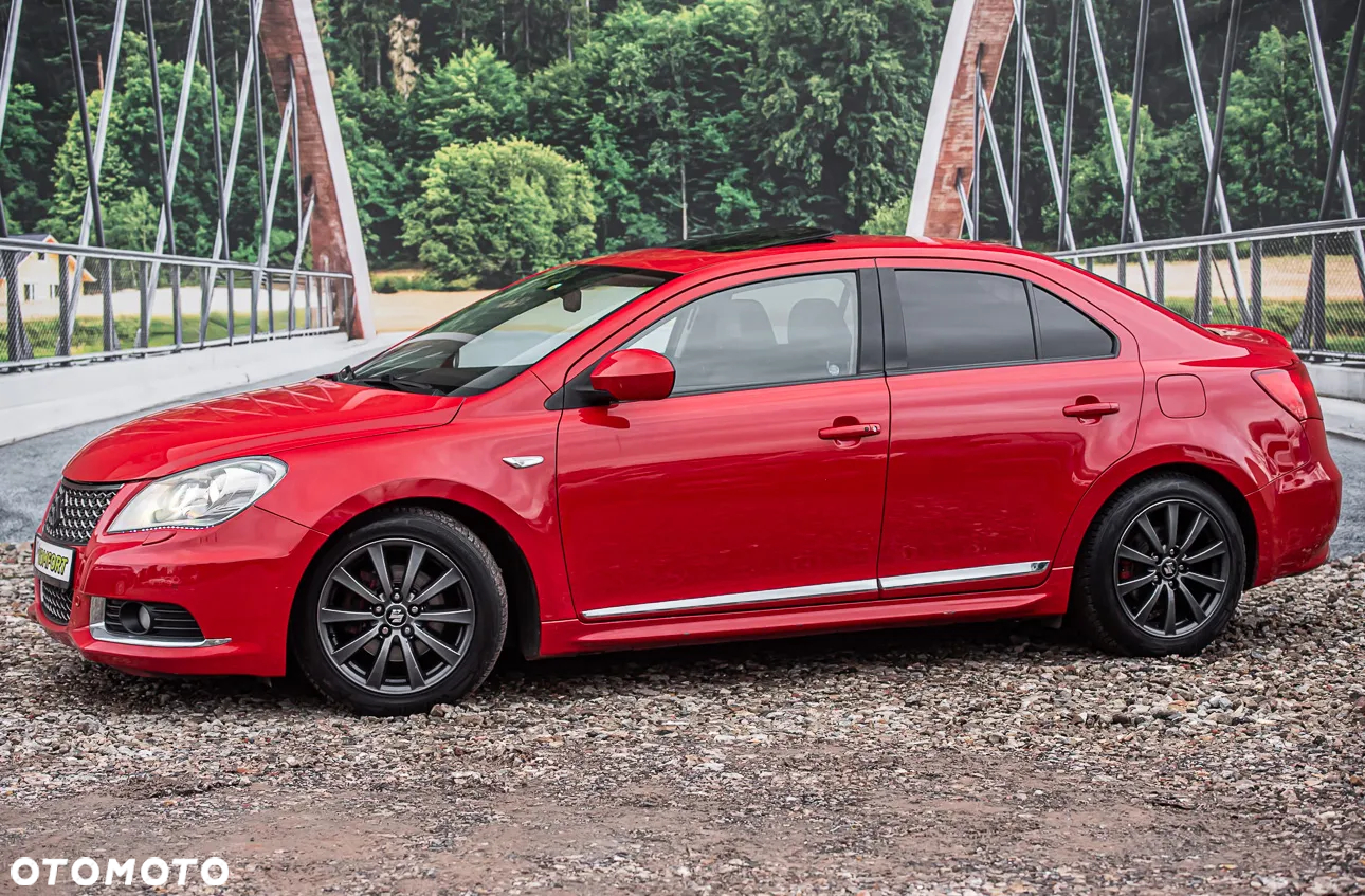 Suzuki Kizashi 2.4 Sport - 6