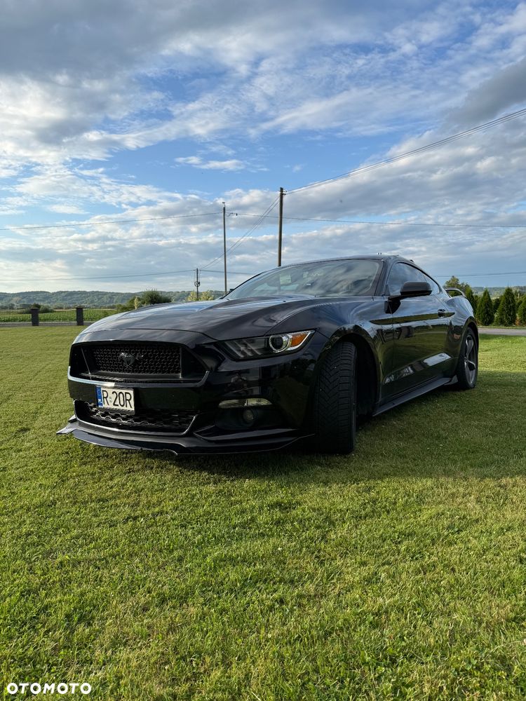 Ford Mustang 3.7 V6 - 6