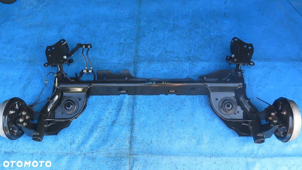 BELKA OŚ ZAWIESZENIE TYŁ RENAULT CLIO IV 4