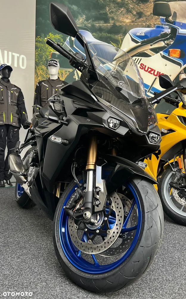 Suzuki GSX 1000 - 8