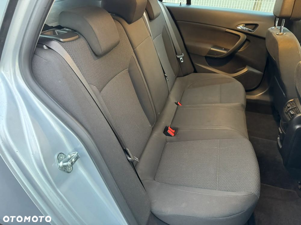 Opel Insignia 2.0 CDTI EcoFLEX Start/Stop Edition - 19