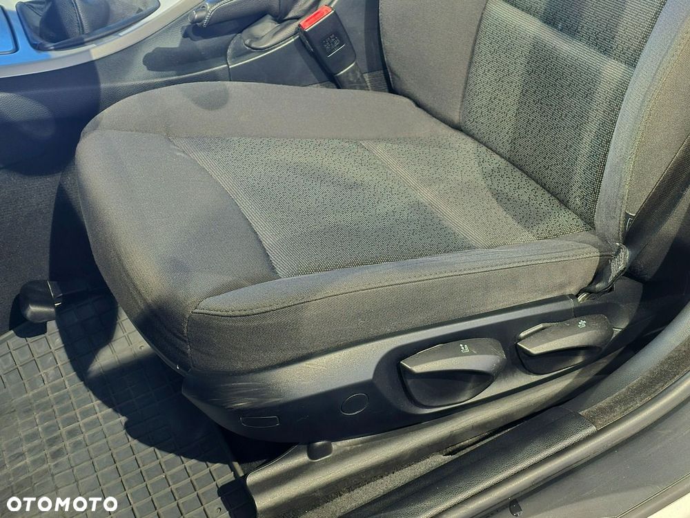 BMW Seria 3 - 15