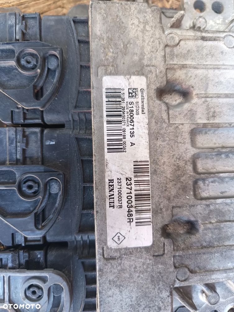 RENAULT SCENIC 1.5DCI S180067135A 237100348R KOMPUter sterownik silnika - 2