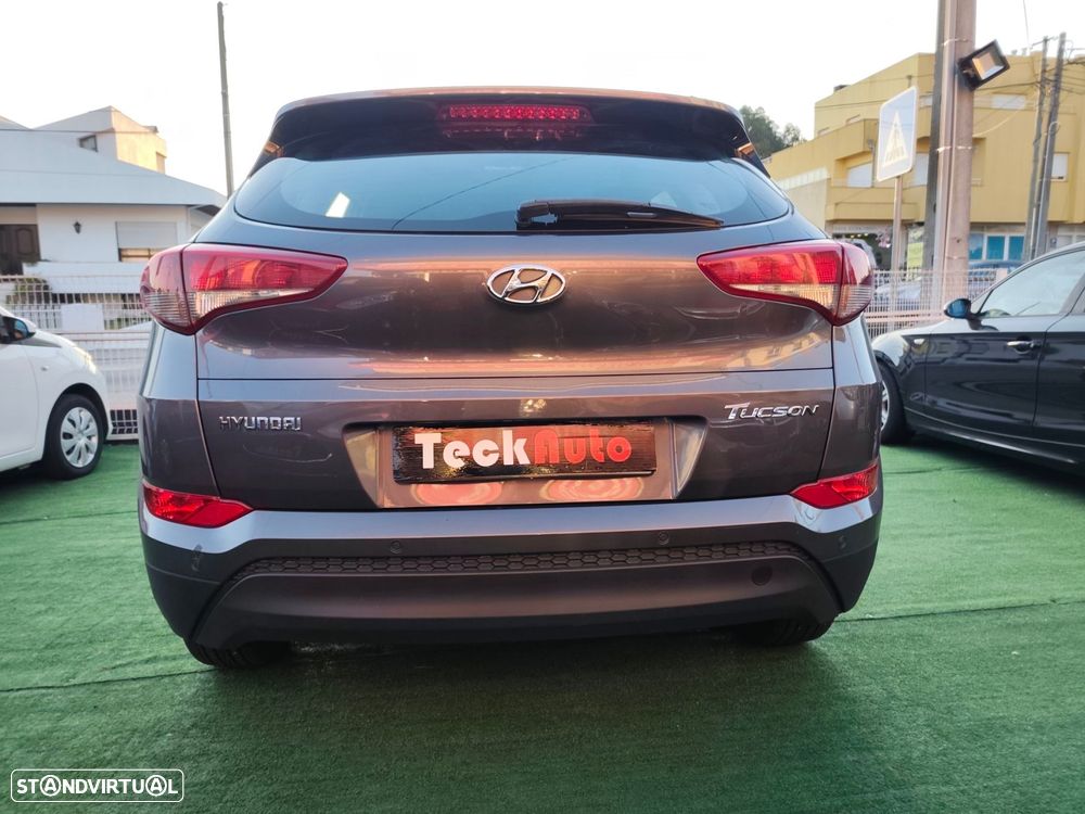 Hyundai Tucson 1.7 CRDi Creative - 6