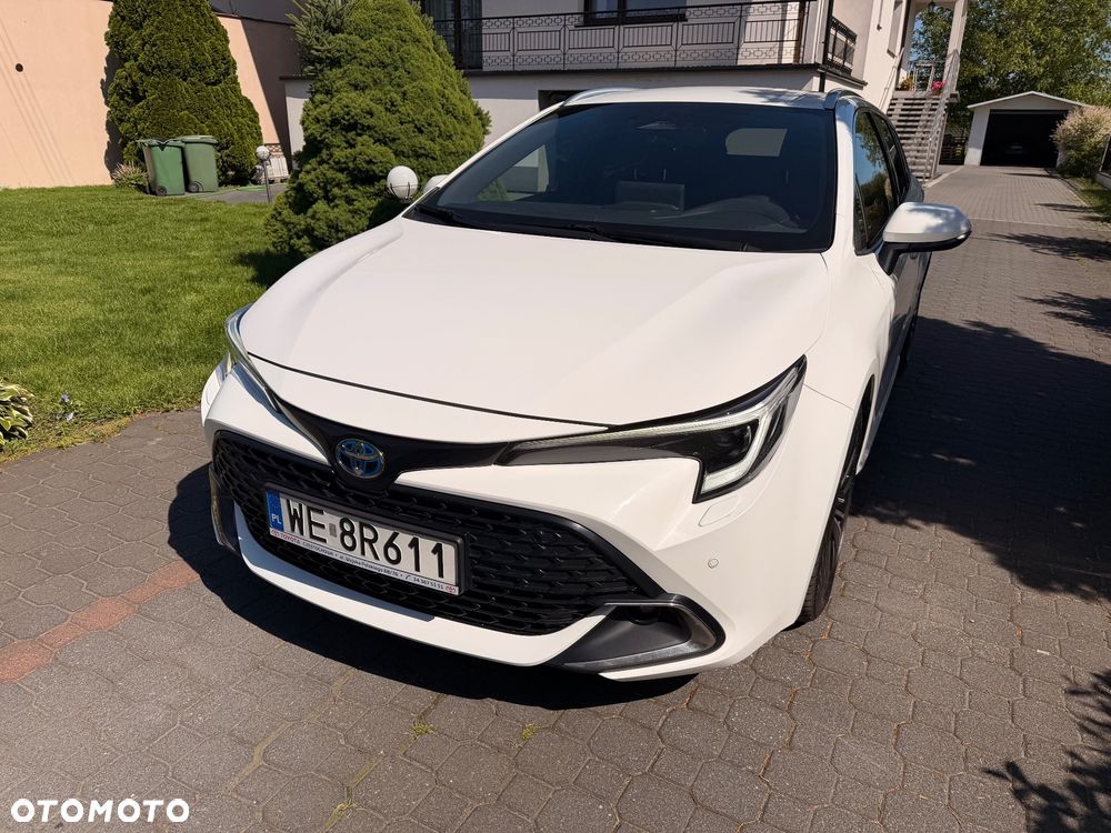 Toyota Corolla 1.8 Hybrid Executive - 3