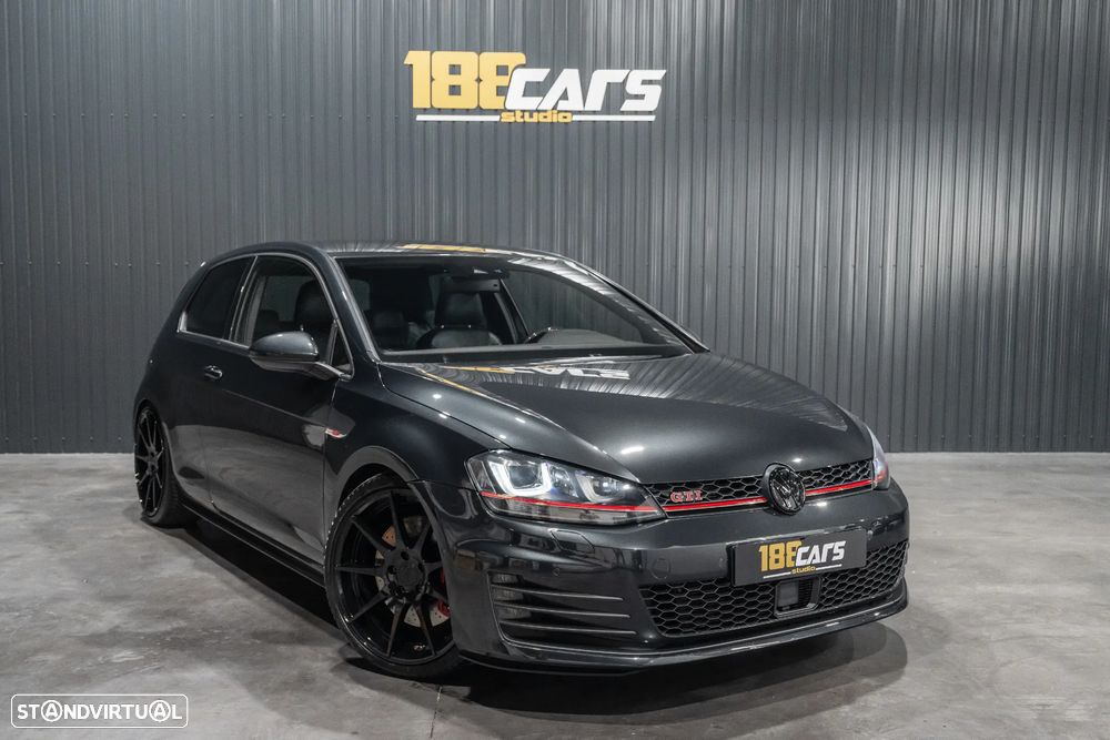 VW Golf 2.0 TSi GTi DSG Performance - 4