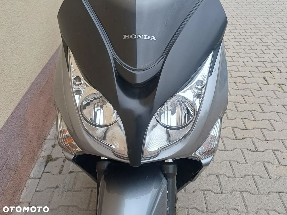 Honda Silver Wing - 10