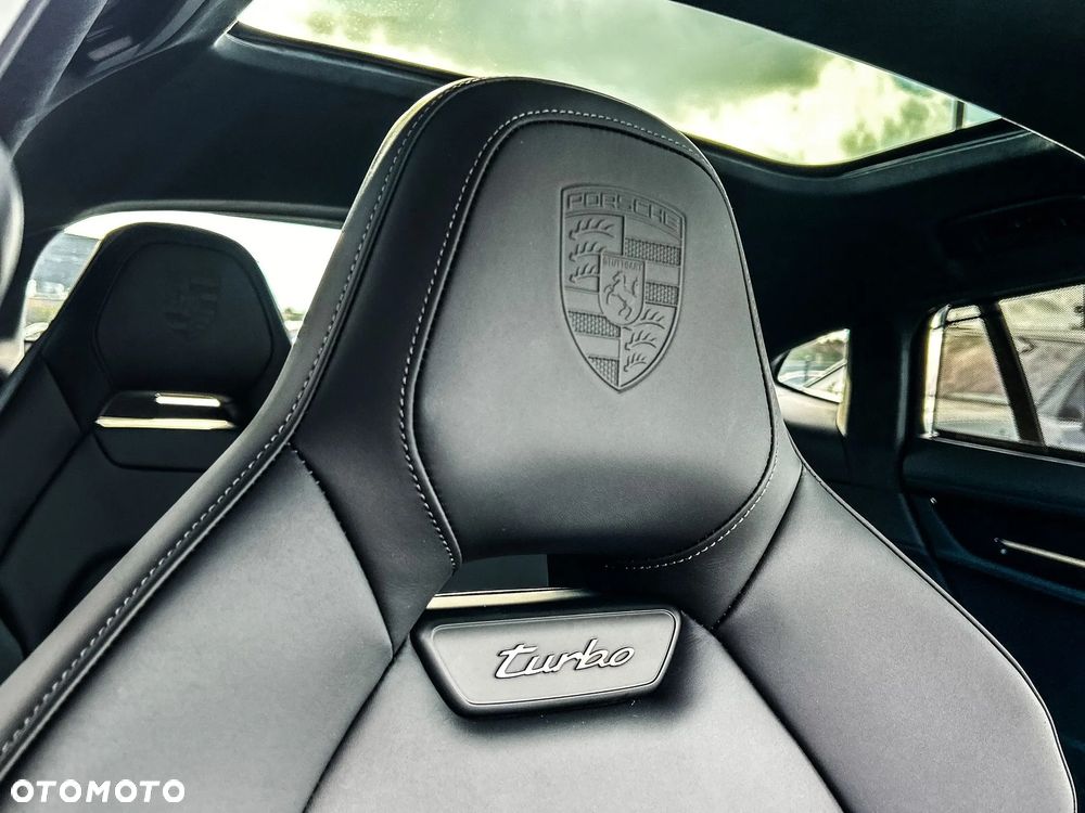 Porsche Panamera Turbo E-Hybrid PHEV - 20