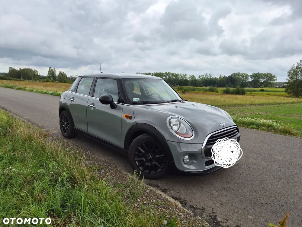 MINI ONE D - 8