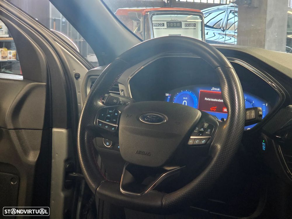 Ford Kuga 1.5 TDCi EcoBlue ST-Line Aut. - 31