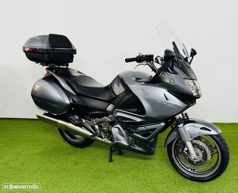 Honda Deauville NT700VA - 8