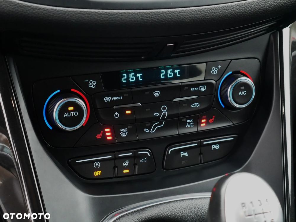 Ford Kuga 2.0 TDCi AWD ST-Line - 35