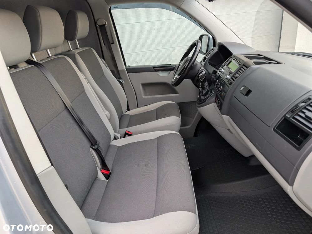Volkswagen T5 TRANSPORTER - 10