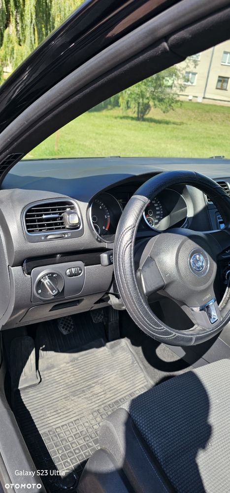 Volkswagen Golf 2.0 TDI DPF Comfortline - 14