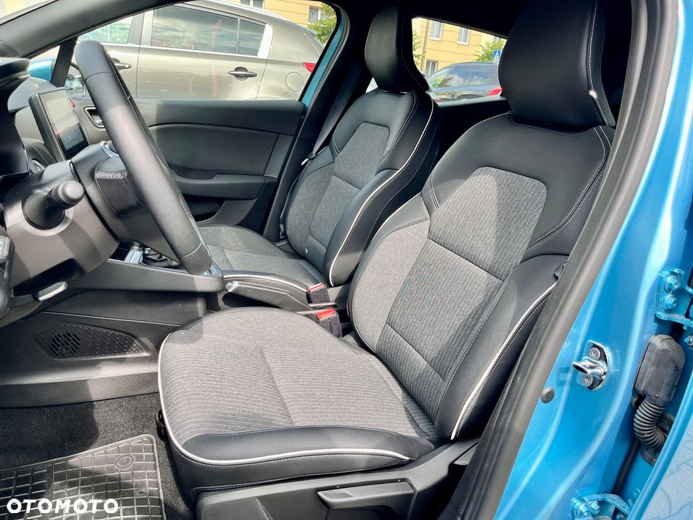 Renault Clio - 8