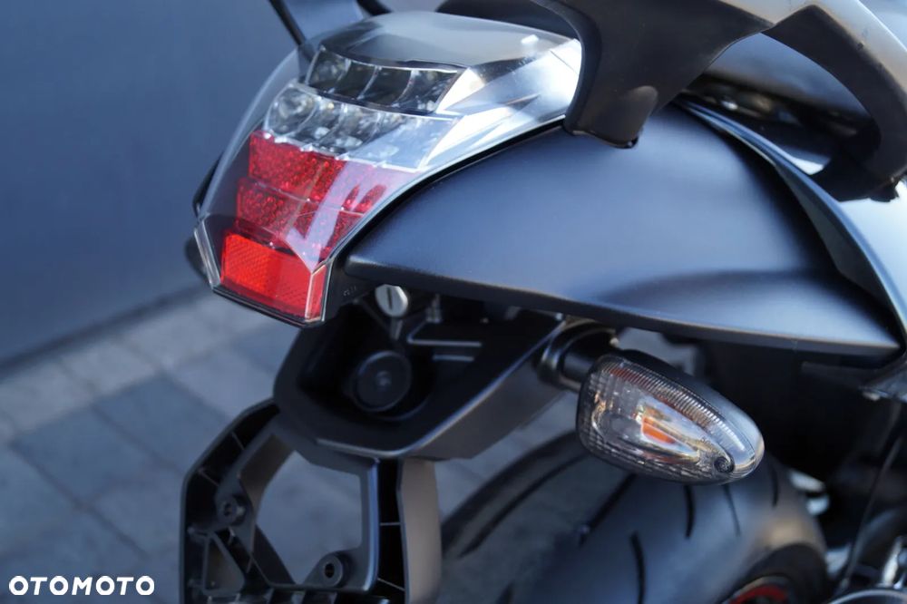 BMW K - 16