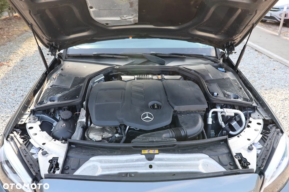 Mercedes-Benz Klasa C 200 d Avantgarde - 23