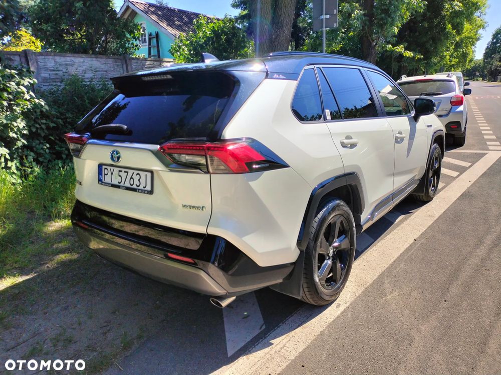 Toyota RAV4 2.5 Hybrid Selection 4x2 - 24
