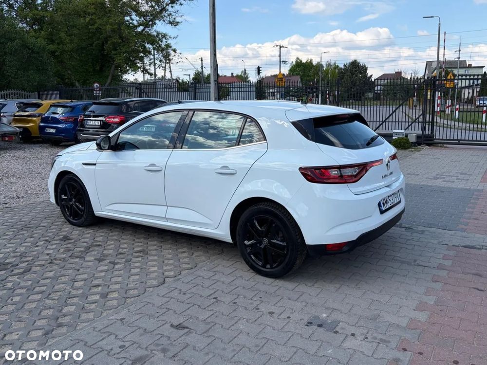 Renault Megane 1.5 Blue dCi Intens - 10