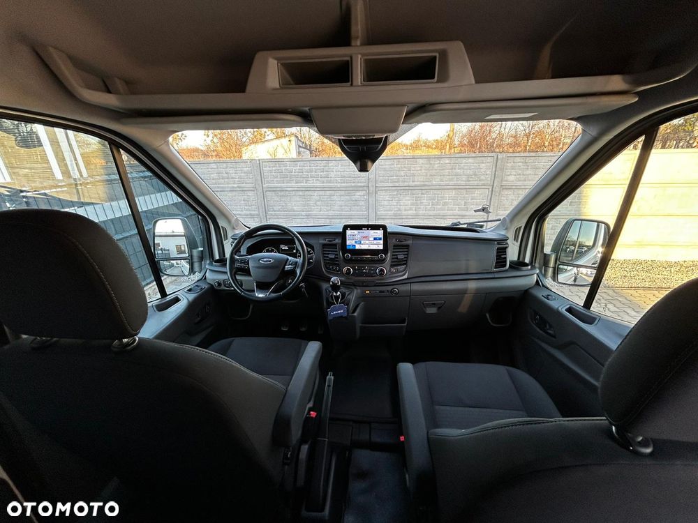 Ford Transit - 23