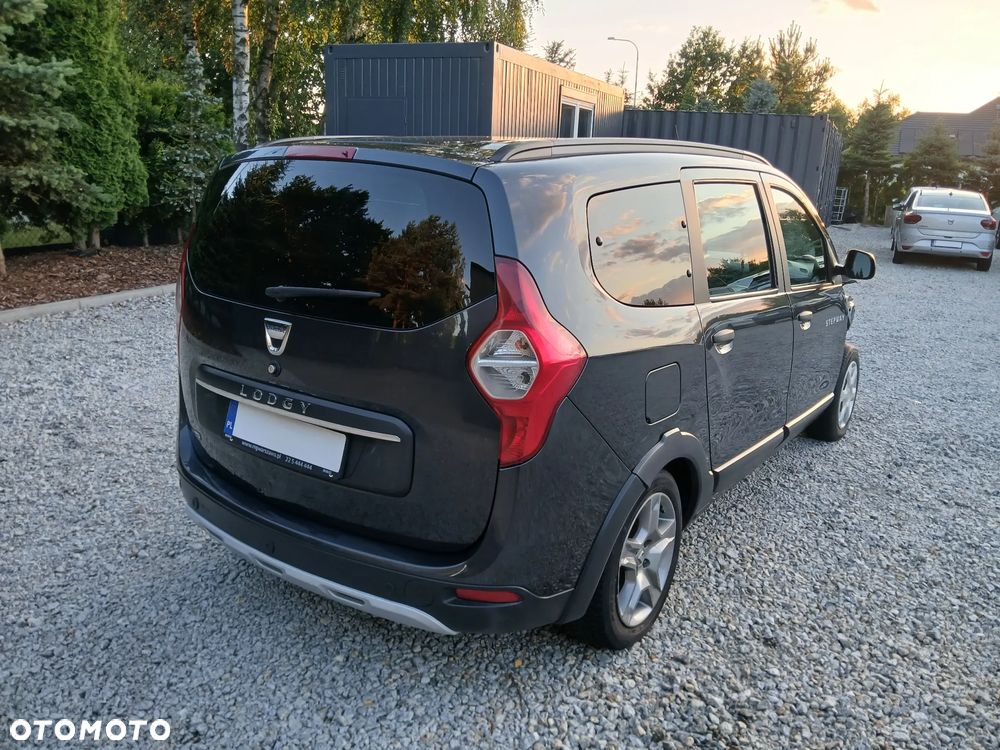 Dacia Lodgy 1.5 Blue dCi Laureate S&S - 4