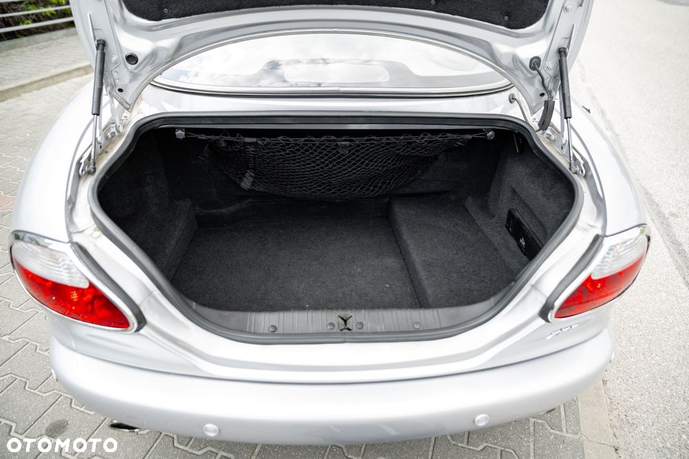 Jaguar XK8 - 16
