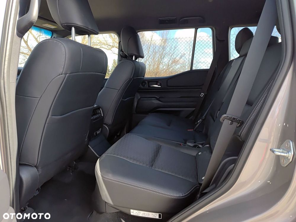 Toyota Land Cruiser LC 2.8 D-4D Executive - 10