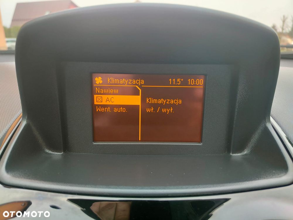 Opel Corsa 1.4 16V Energy - 30