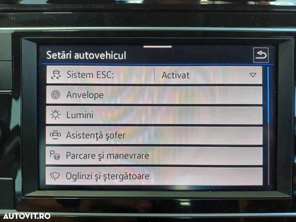 Volkswagen Passat 1.5 TSI ACT DSG Comfortline - 18