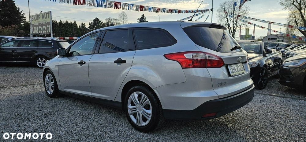 Ford Focus - 18