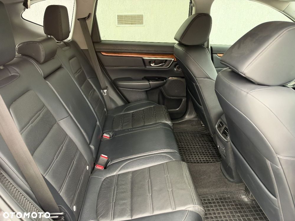 Honda CR-V - 24