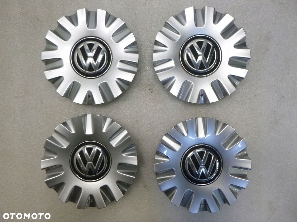 VW GOLF 7 VII DEKIELEK DEKIELKI FELG FELGI KOMPLET 4 SZTUKI ORYGINAŁ - 2