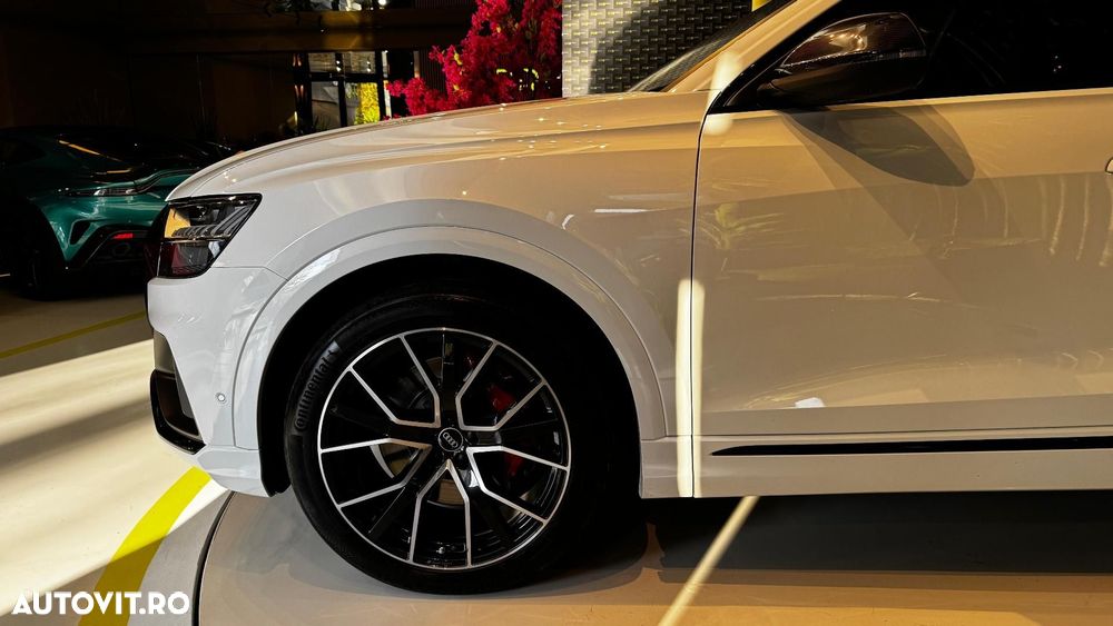 Audi SQ8 - 4