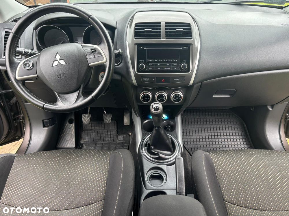 Mitsubishi ASX - 28