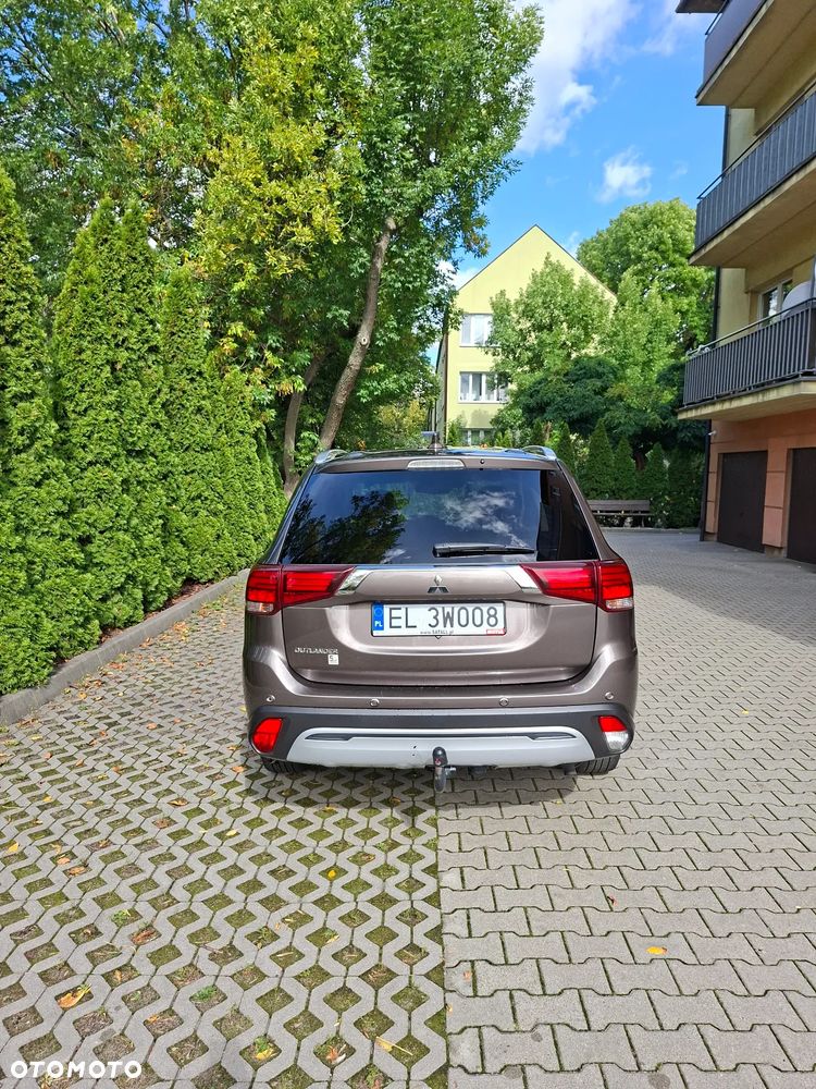 Mitsubishi Outlander 2.0 Intense 4WD CVT - 3