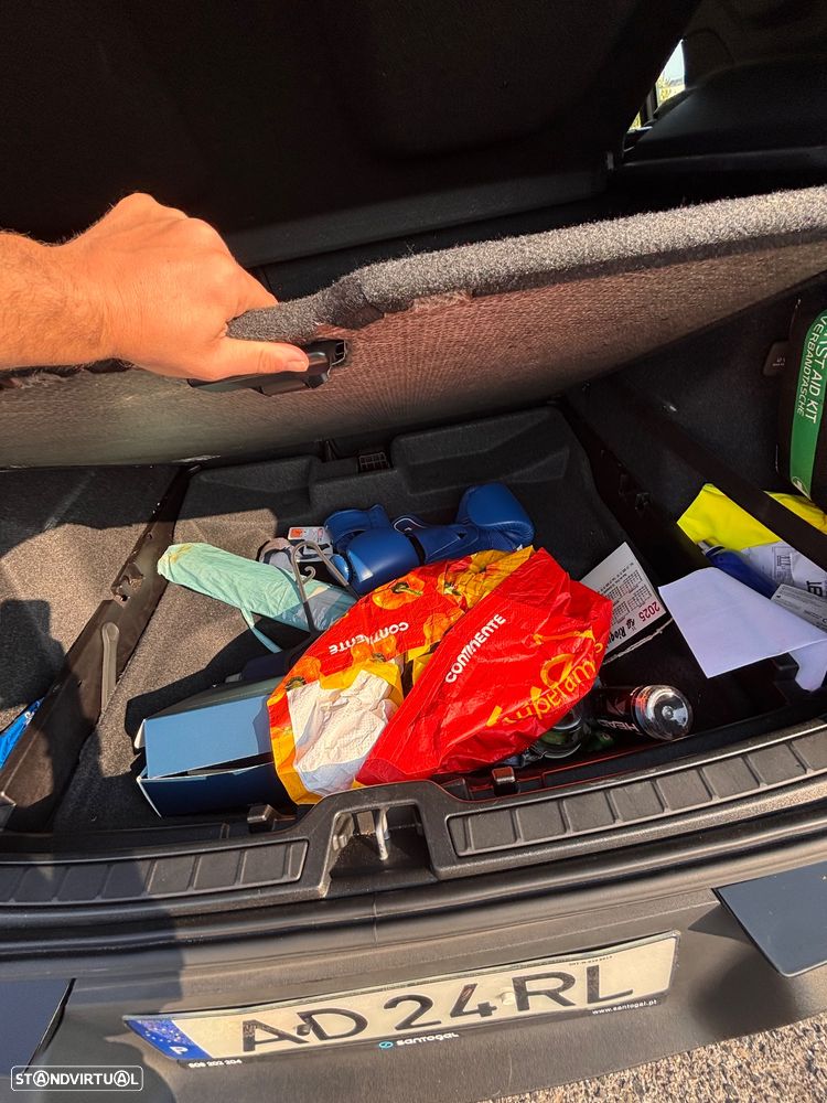 Volvo XC 40 1.5 T2 Momentum Core - 23