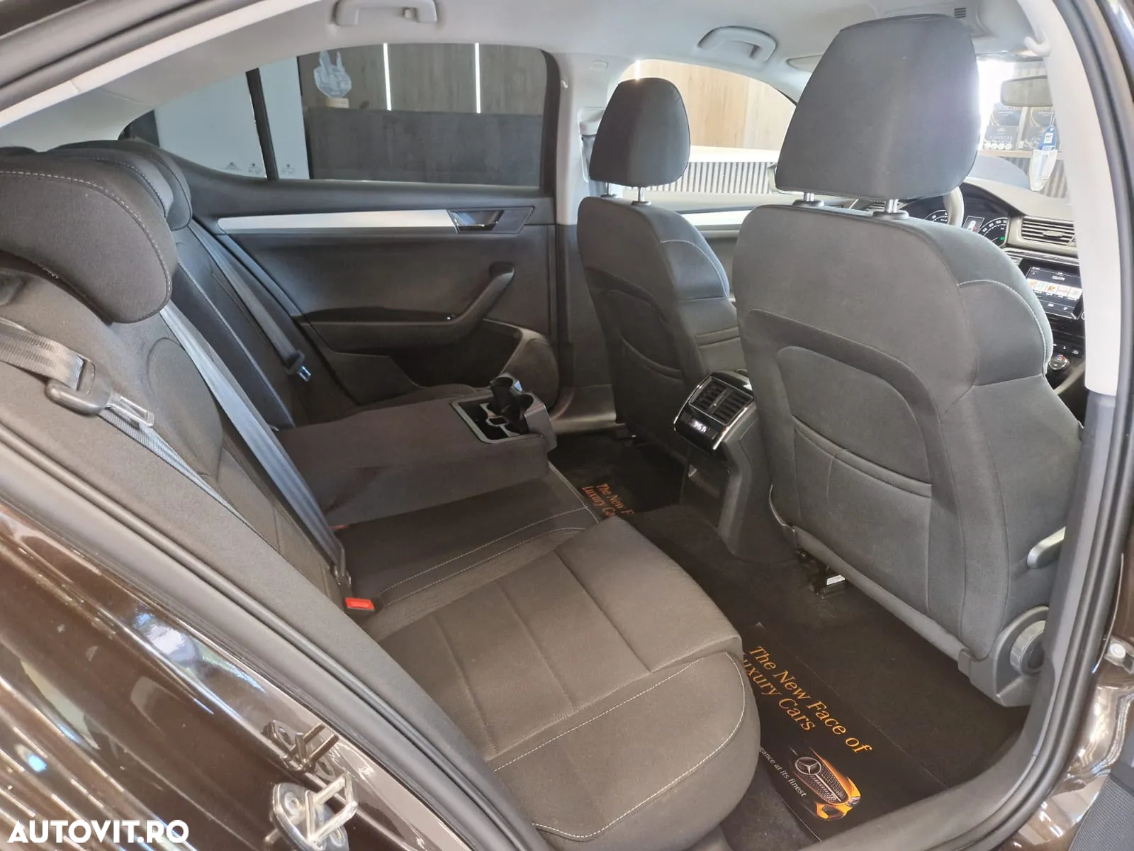 Skoda Superb 2.0 TDI DSG Style - 24