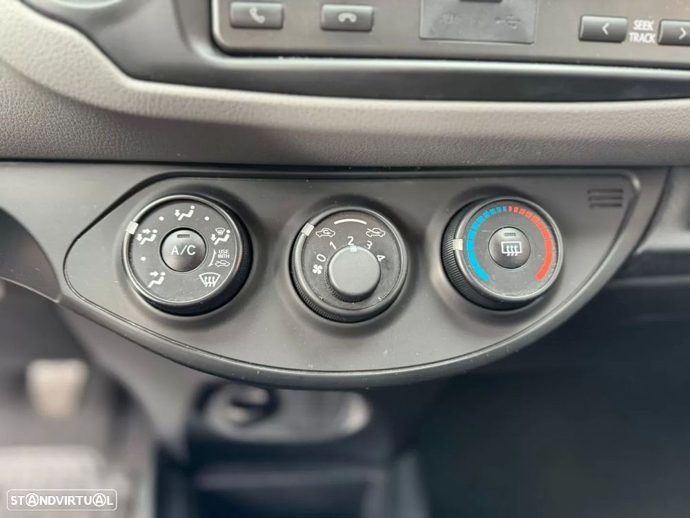 Toyota yaris bizz 1.4 d-4d ac - 9