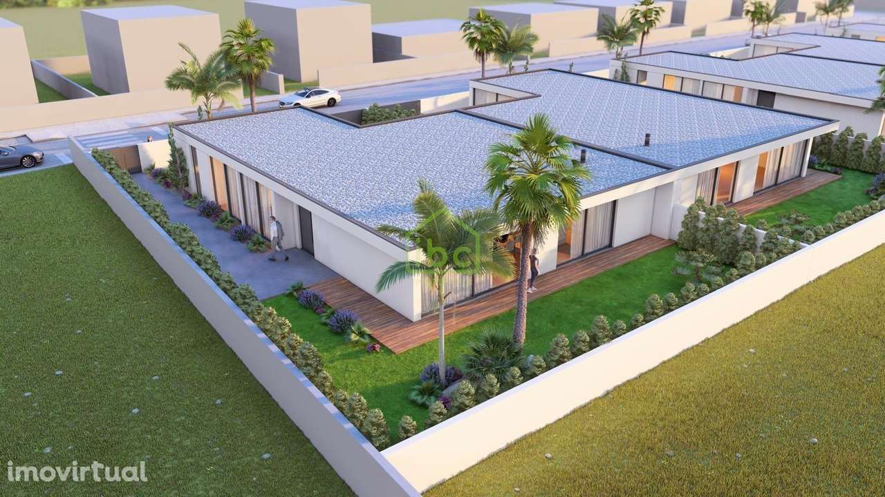 Moradia térrea T3 inserida em lote de 476 m2 - Grande imagem: 2/28